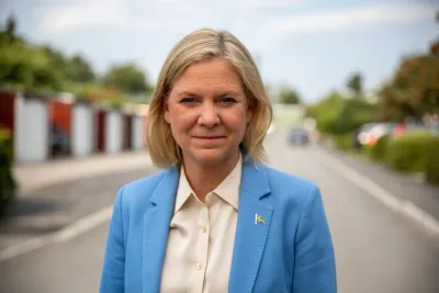 Andersson ger inget besked om V i regeringen