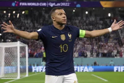 Hatkampanj mot Kylian Mbappé fortsätter