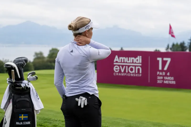 Maja Stark trotsade nackskada i Evian