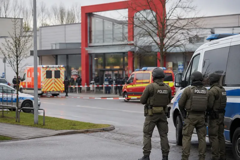 Gisslan fritogs efter polisinsats i Berlin