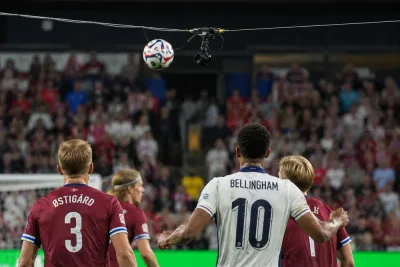 Tekniken ifrågasätts efter Englands omdiskuterade mål