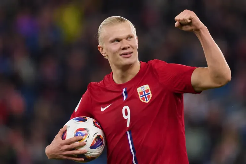 Erling Braut Haaland passerar Manchester United