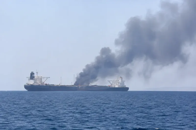 Iransk robotattack mot fartyg krävde ett dödsoffer