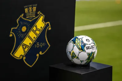 AIK trappar upp jakten på Oskar Ågren