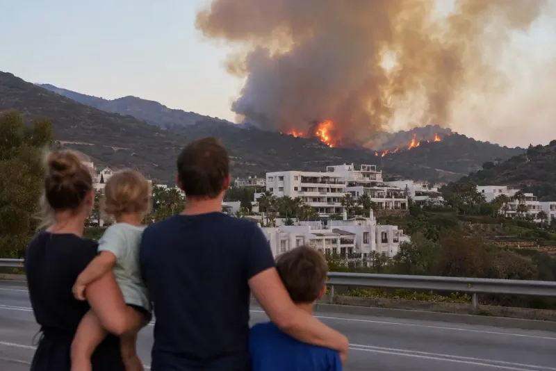Två evakueringar får familjen att vilja lämna Spanien