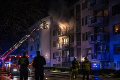 Man svårt skadad efter brand i studentboende