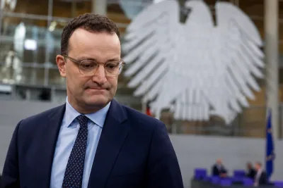 Jens Spahn lämnar CDU-ledarroll efter kritik