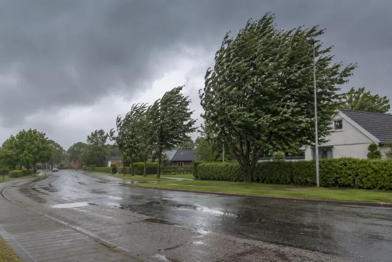 Kyligare väder tar över efter högsommarvärmen