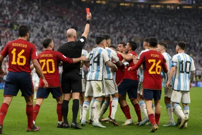 Rött kort efter bråket i VM-finalen