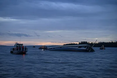 Tio döda efter att MV Barima kapsejsat