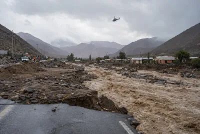 Tio döda efter skyfall i norra Chile
