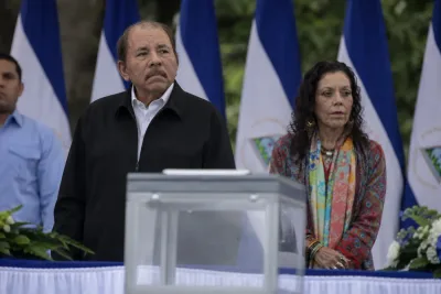 Daniel Ortega stoppar valet och möter USA-varning