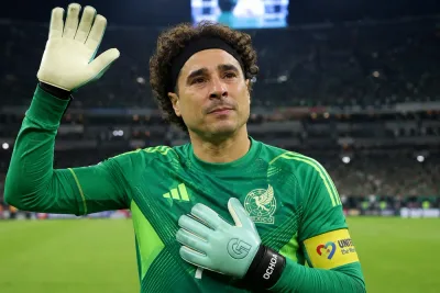 Guillermo Ochoa avslutar efter historiska VM-rekordet