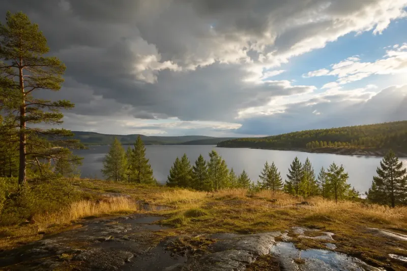 Värmen återvänder efter helgens regn och skurar
