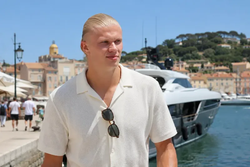 Erling Braut Haalands lyxsemester väcker uppmärksamhet