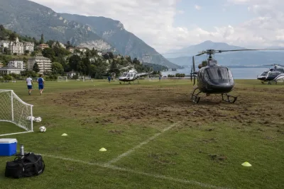 Helikoptertrafik stoppar Brightons läger i Frankrike