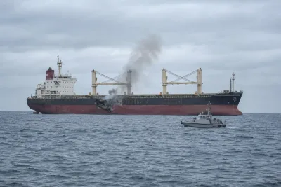 Iran hotar med svar efter fartygsattack
