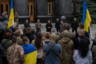 Zelenskyjs ledningsbyten utlöser fortsatt protestvåg