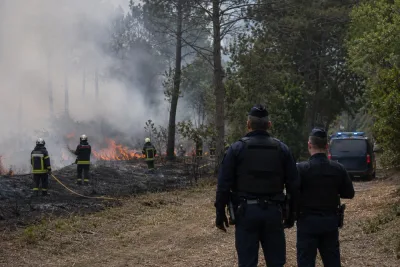 162 gripna efter misstänkta bränder i Frankrike