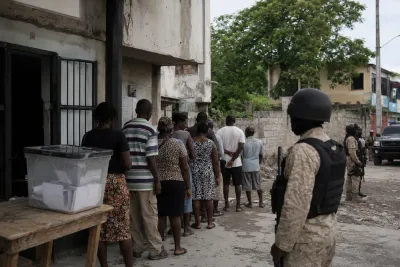 Haiti fastställer valdatum efter tio års uppehåll