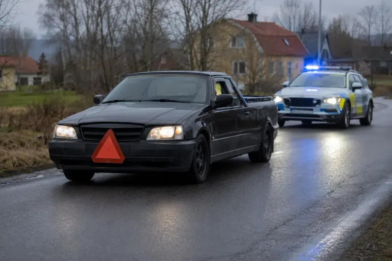 16-åring åtalas efter vansinnesfärd med A-traktor