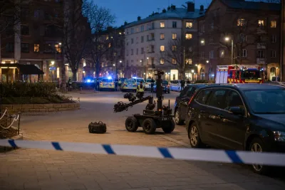Bombskydd undersöker misstänkt påse i Göteborg