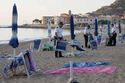 Italiensk polis beslagtar utrustning som paxar strandplatser