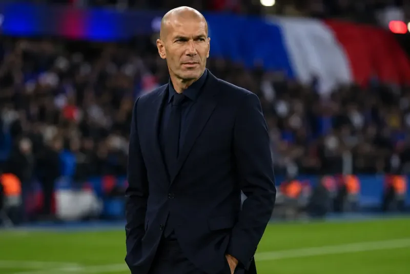 Zinédine Zidane kan få rekordlön