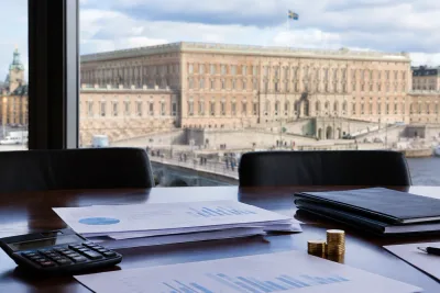 Kungabarnens bolag tjänar miljoner utan deras insyn