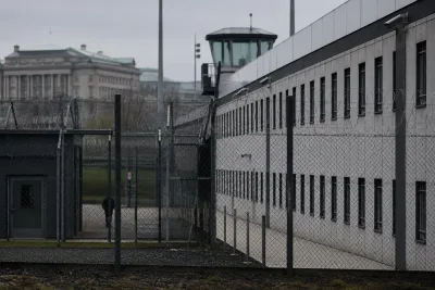 Straffskärpning saknar startdatum när fängelserna är fulla