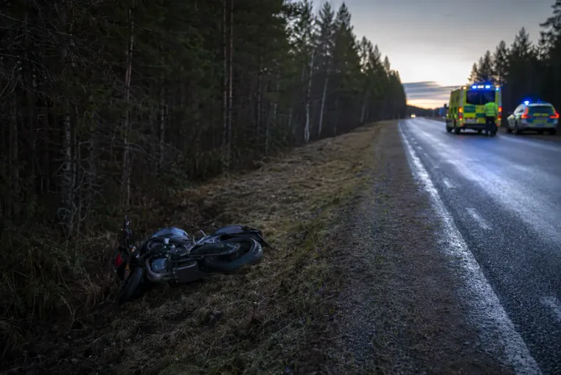 Kvinna död efter motorcykelolycka i Ersnäs
