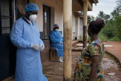 Ebolautbrott kopplas till kraftigt ökad mödradödlighet
