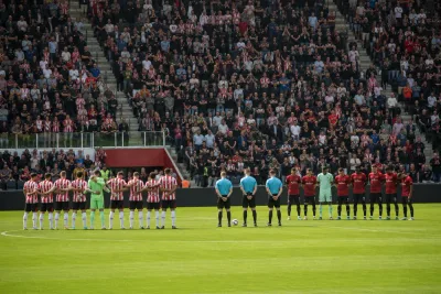 Burop avbröt minnesstund före AZ finalseger