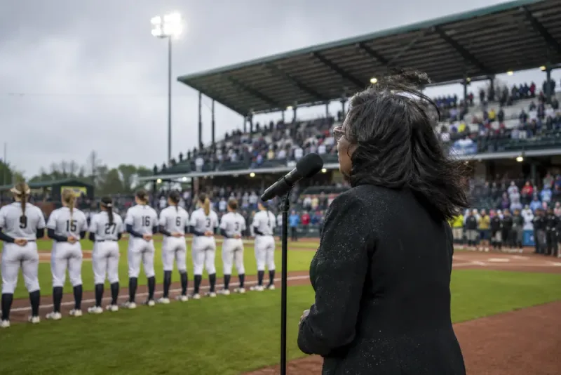 Martha Reeves virala framträdande väcker kritik