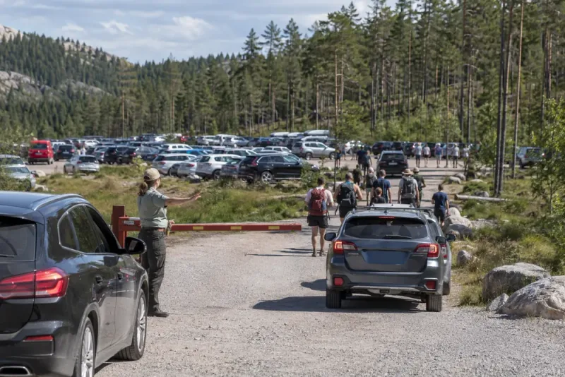 Besökstrycket tvingar Skuleskogen att stänga parkering