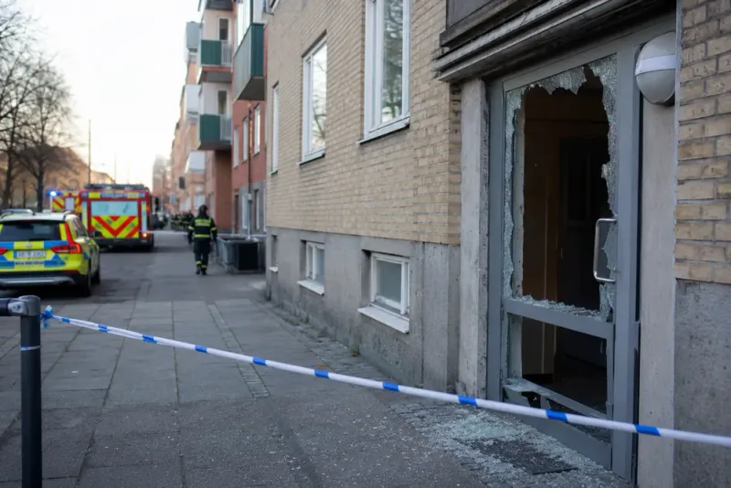 Explosion vid port i Malmö – glas krossades