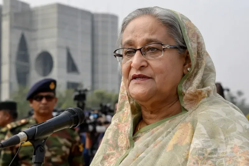 Sheikh Hasina lovar återvända trots dödsdom