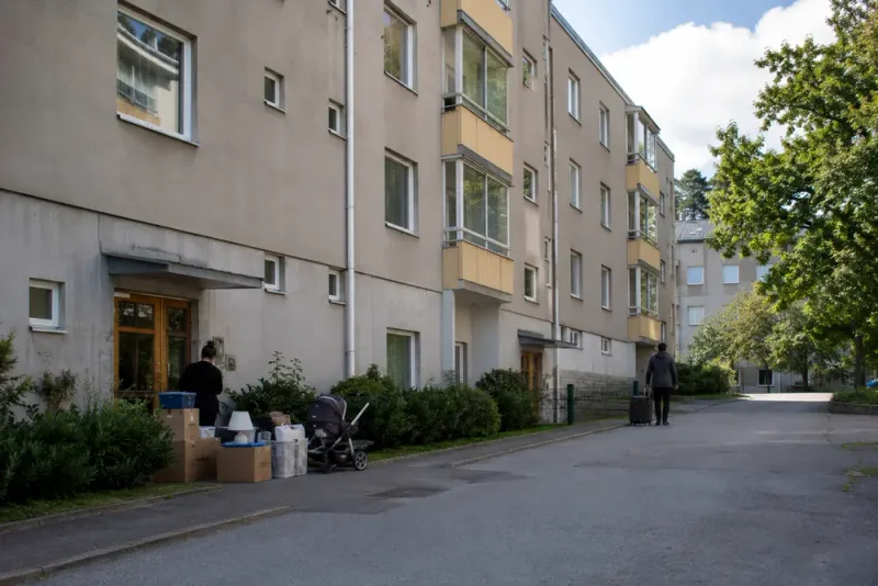 Hyresgäster måste lämna Hallonbergen inför rivning