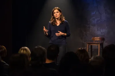Amanda Knox försvarar omstridd humorshow om fängelsetiden