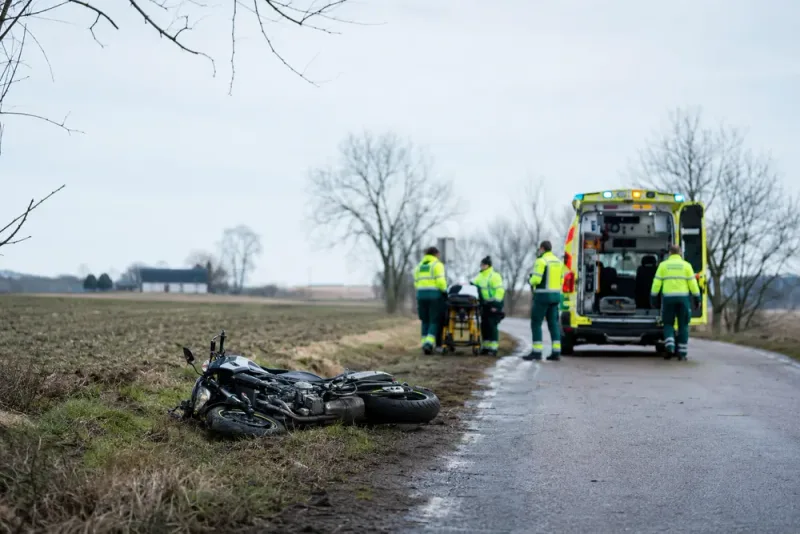 Motorcyklist till sjukhus efter olycka vid Svedala