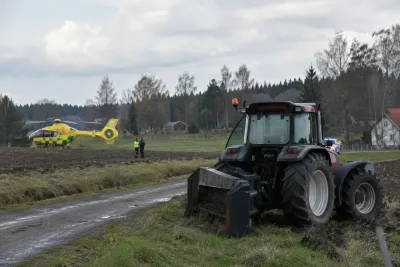Barn avled efter traktorolycka i Svenljunga