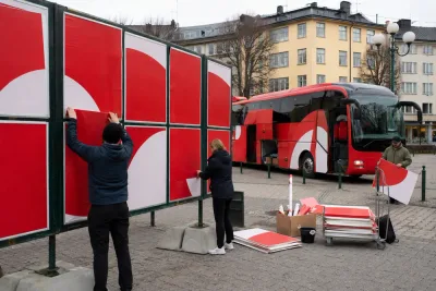 Socialdemokraterna lanserar stor affischkampanj inför valet