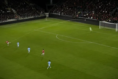 Dijan Vukojevic nätade från egen planhalva