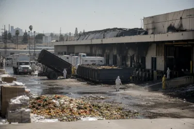 39 000 ton rutten mat plågar Los Angeles