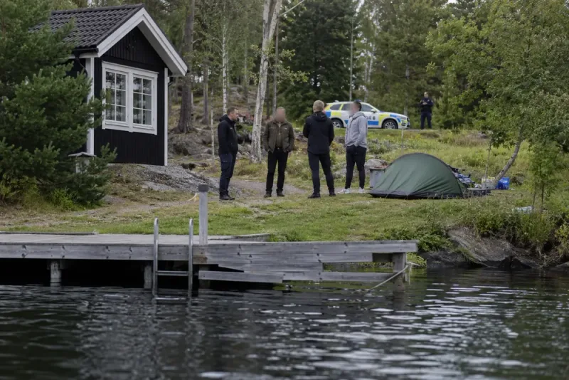 Saab-vd:s vakter konfronterade ryskt par vid stuga