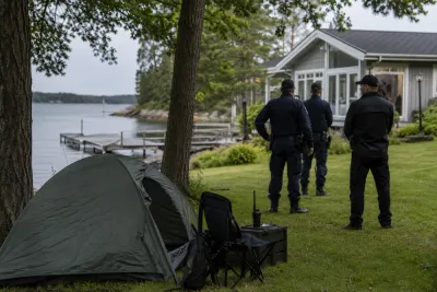 Ryskt par greps nära plats där Saab-vd vistas