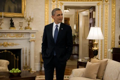 Barack Obama driver med Trumps guldinredning i Vita huset