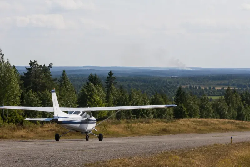 Brandflyget pressas efter stängningen av Säve