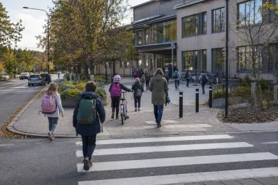 Bilfria skolzoner införs när trafikrisken ökar