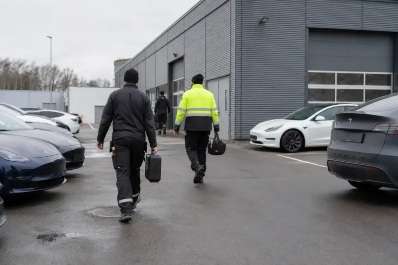 Tesla köper ut strejkande – konflikten avslutas